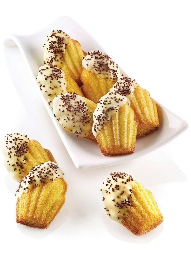 Silikomart Classic 15 Mini Madeleine Mould, Red - Image 1