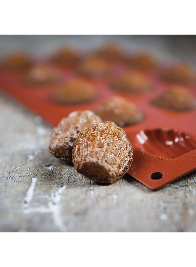 Silikomart Classic 15 Mini Madeleine Mould, Red - Image 5