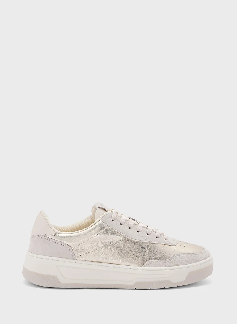 بوس Lace Up Low Top Sneakers