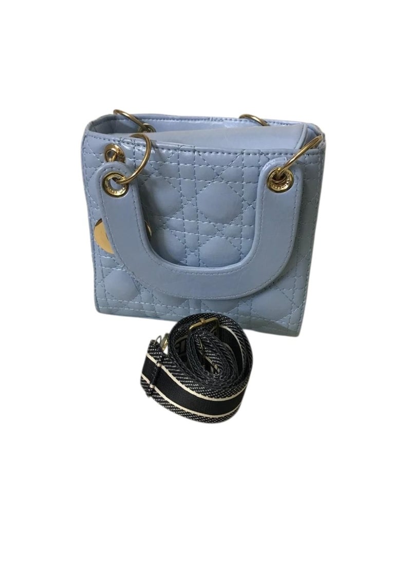 شنطة حريمي صغيرة – جلد صناعي أنيق كروس وهاند - Image 2