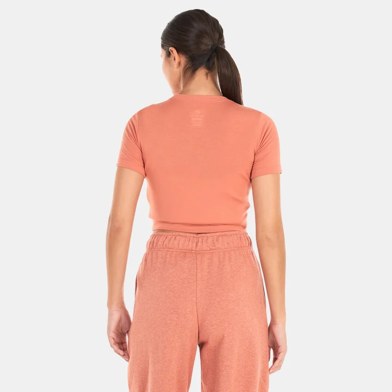 نايكي تيشيرت سبورتسوير ايسنشال كروب للنساء