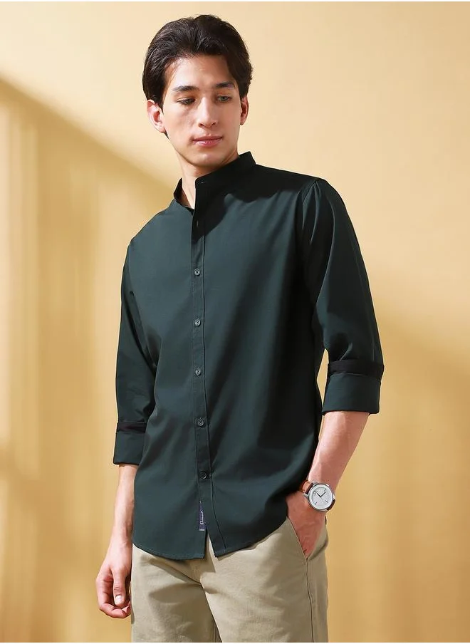 Dennis Lingo Men's Bottle Green Cotton Blend Solid Button Down Regular Fit Shirt