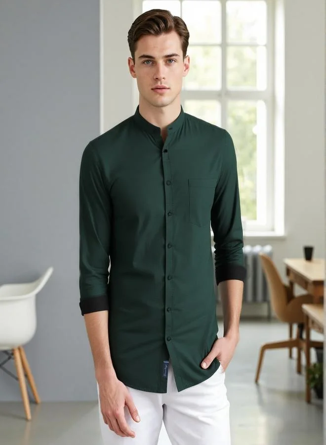 Dennis Lingo Men's Bottle Green Cotton Blend Solid Button Down Regular Fit Shirt