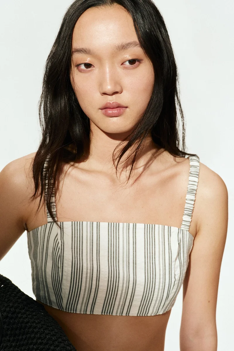 اتش اند ام بلوزة قصيرة