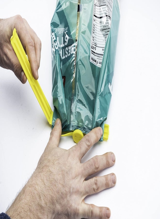 جوكاري مشابك جوكاري لإزالة الهواء من الأكياس (عبوة من قطعتين). تحافظ على رقائق البطاطس، والحبوب، والخبز، أو الوجبات الخفيفة طازجة ومقرمشة لفترة أطول. طريقة سهلة لإغلاق الأكياس وإزالة الهواء للحفاظ على الطعام طازجًا ومنعه من التلف أو فقدان قرمشته. - Image 2