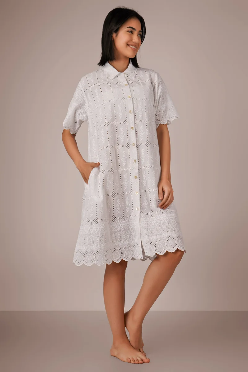 After Dark Schi, White Night Shirt