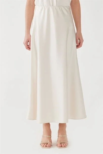 سود كوليكشن Saud Collection Ecru Satin Skirt