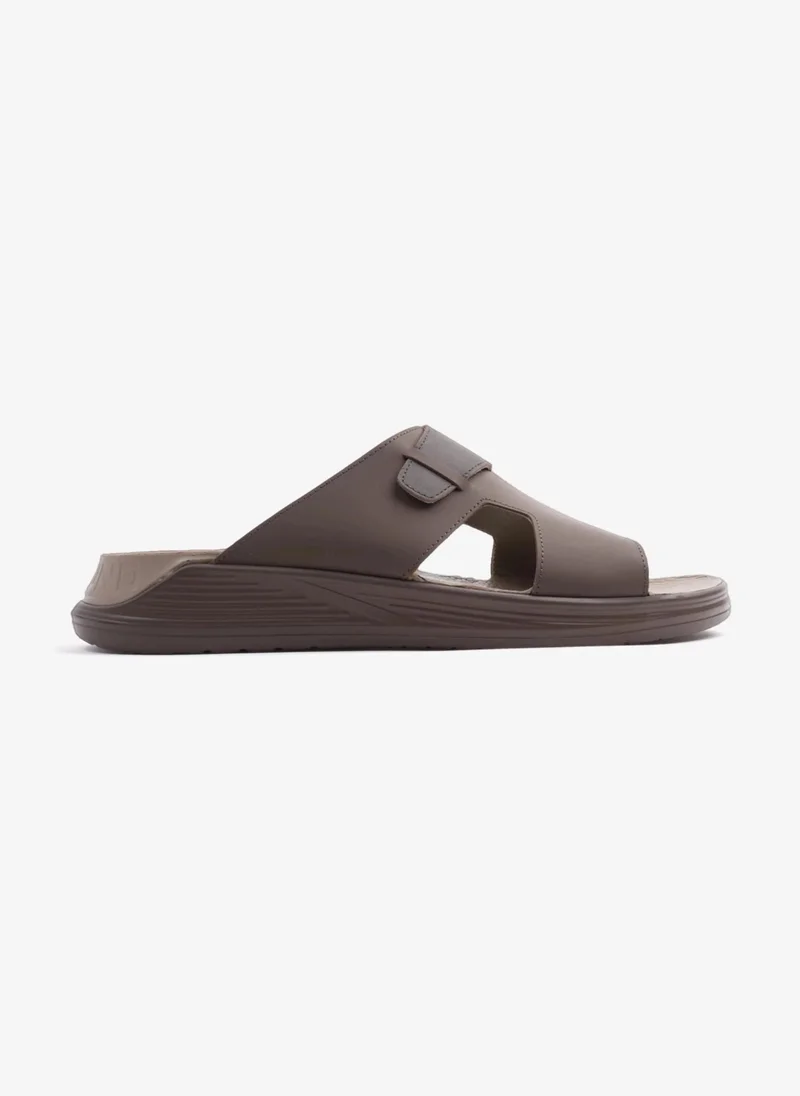 UOMO Cavalier UOMO CAVALIER CLASSIC WITH BUCKLE STRAPS SANDALS