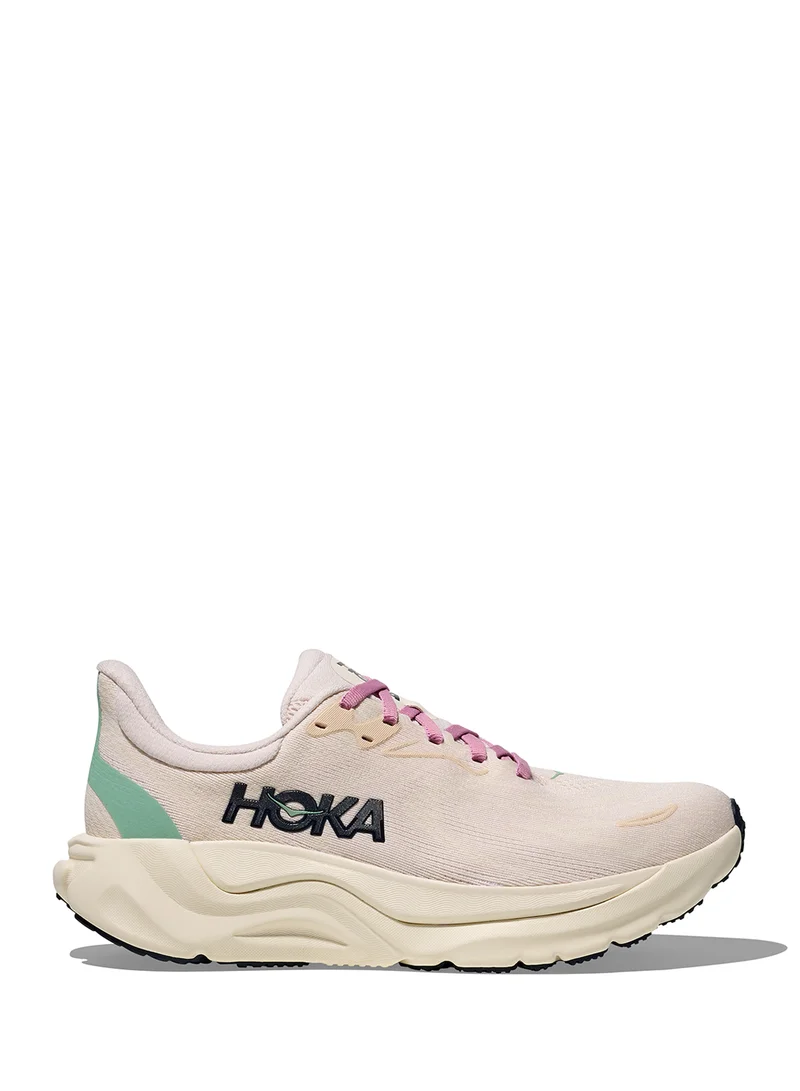 Hoka Arahi 8