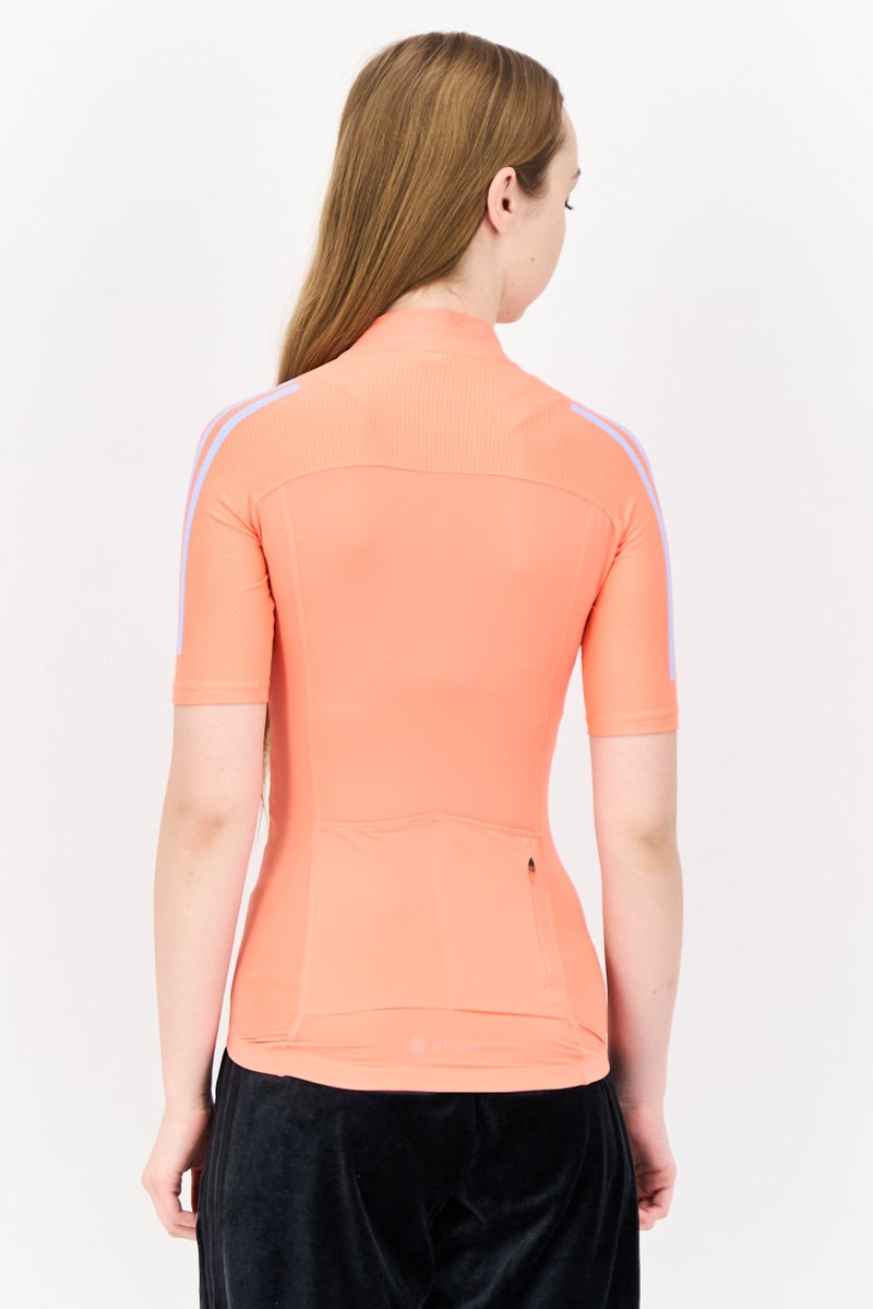 Adidas تي شيرت تدريب قصير الأكمام للنساء، برتقالي - Image 2