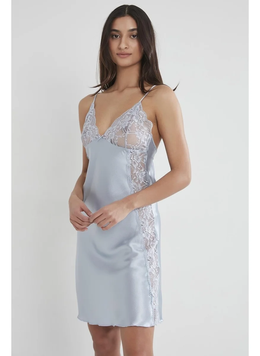 بيير كاردان 624 Women's Satin Lace Nightgown - Mist