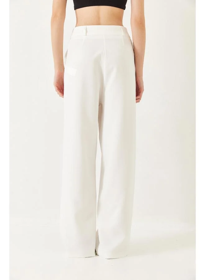 Ginger Tailored Straight Fit Pants