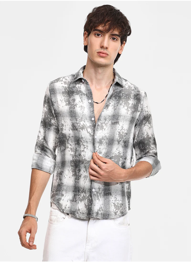 Campus Sutra Men's Moon Grey Splash Check Shirt