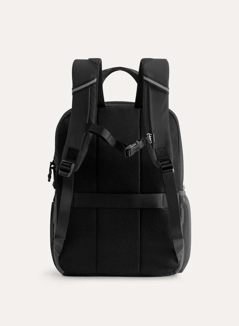 BAGSMART Black BAGSMART Paz 28L Backpack  | Best Price UAE