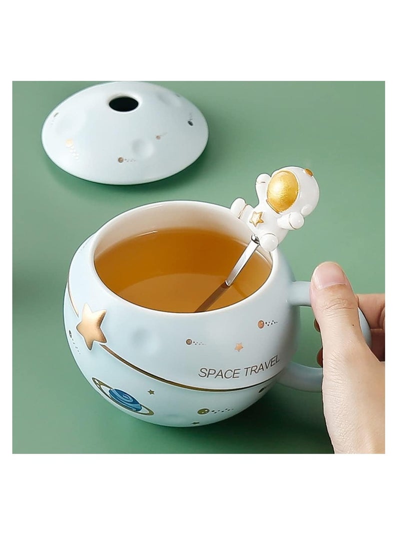 Y&D Astronaut Cup Space Embossed Planet Mug 13.52oz Ceramic Coffee Mugs with Lid And Spoon Gift Box Cute Ceramic Coffee Mug Unique Gift Birthday For Girl Boy Women Men (Light Blue)  - Image 5