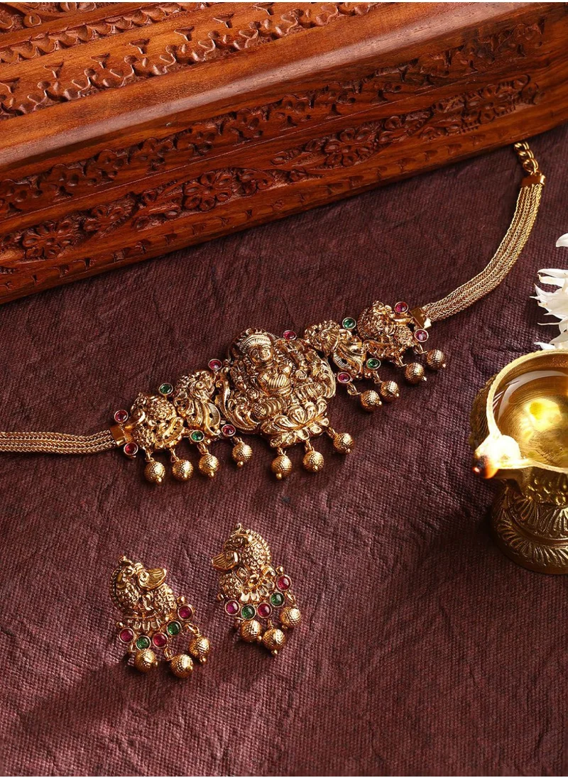 برياسي Stone-Studded Lakshmi Attigai Choker Necklace With Drop Earrings