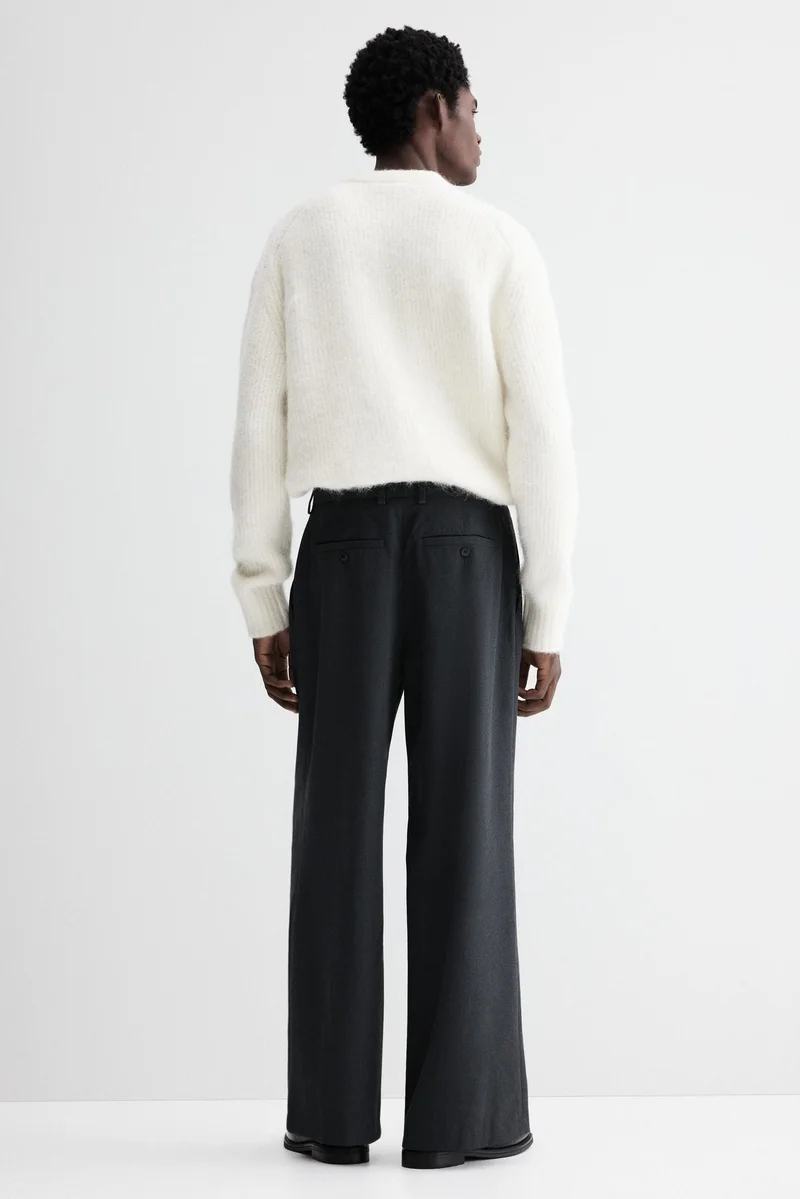 اتش اند ام بنطلون بقصّة واسعة