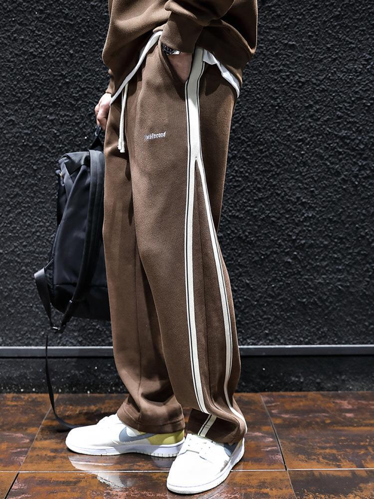 2023 بنطلون رياضي فضفاض مخطط للرجال من ماركة أزياء عصرية ريترو بنطلونات رياضية صيفية للشباب - Image 3