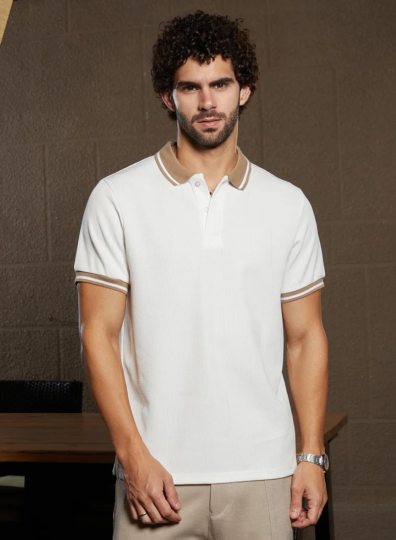 Campus Sutra Campus Sutra Men's Cream White Cuboid-Stripe Polo T-Shirt For Casual Wear | Polo Neck | Short Cuffed Sleeves | Half-Button Closure | T-Shirt Crafted With Comfort Fit For Everyday Wear