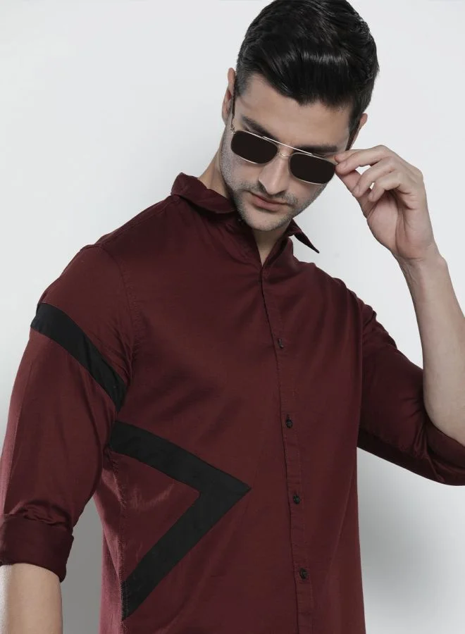 The Indian Garage Co Men Regular Fit Colourblocked Full Sleeves Spread Collar Casual Shirt