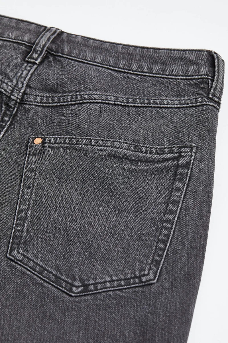 اتش اند ام جينز سكيني عالي الكاحل