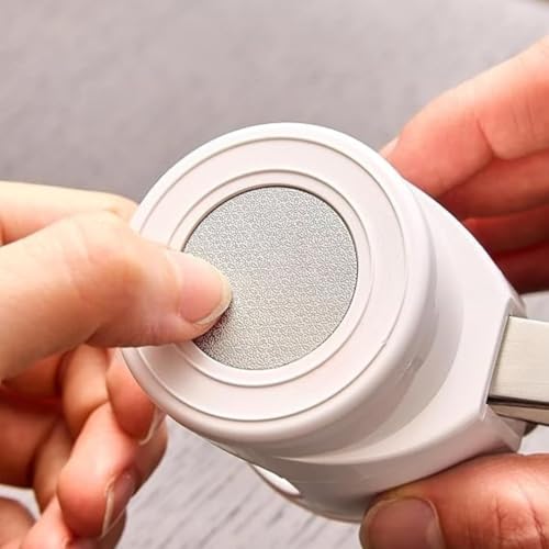 SMILEDRIVE® Magnifying Nail Cutter with LED Light: Precision, Comfort, and Hygiene in Nail Care - Image 3