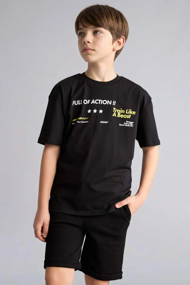 ديفاكتو Boy Oversize Fit Short Sleeve T-Shirt