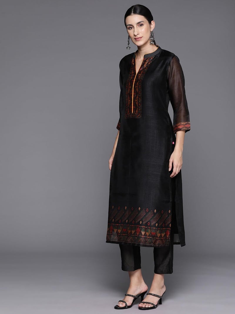 Varanga Women Black Printed Straight Kurta Paired with Solid Bottom and Printed Dupatta – Stylish Round Neck Kurta with Three-Quarter Sleeves, Comfortable Fit, Ideal for Casual and Festive Occasions - Image 2