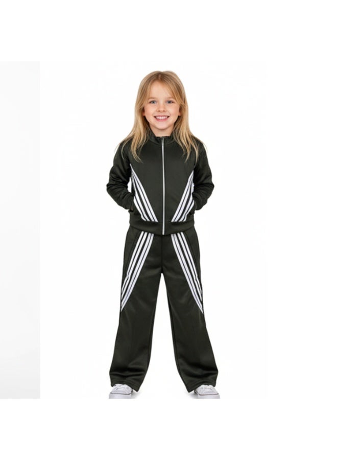 Caesar Girls' winter tracksuit with a velvet lining and a 4-stripes design - Image 1