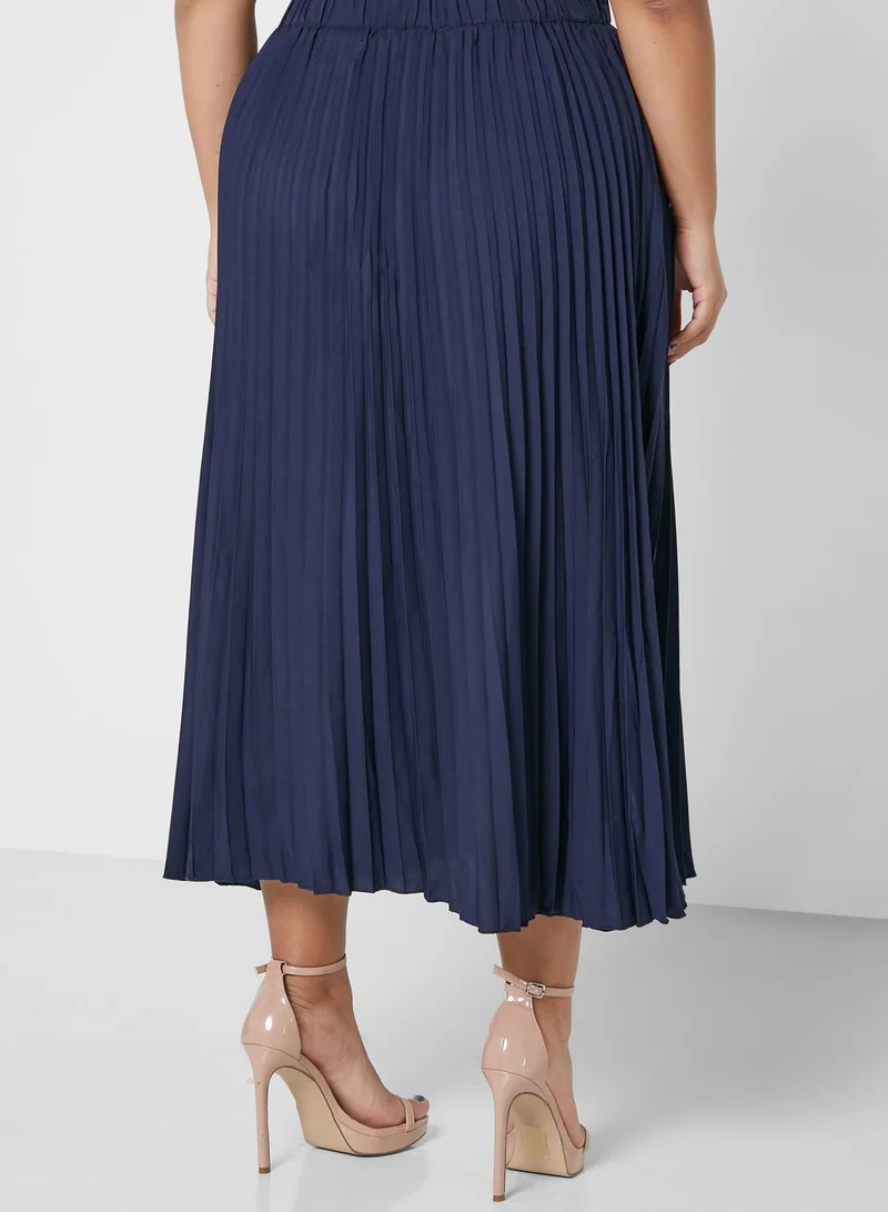 Ella Plus Solid Waistband Detail Pleated Skirt