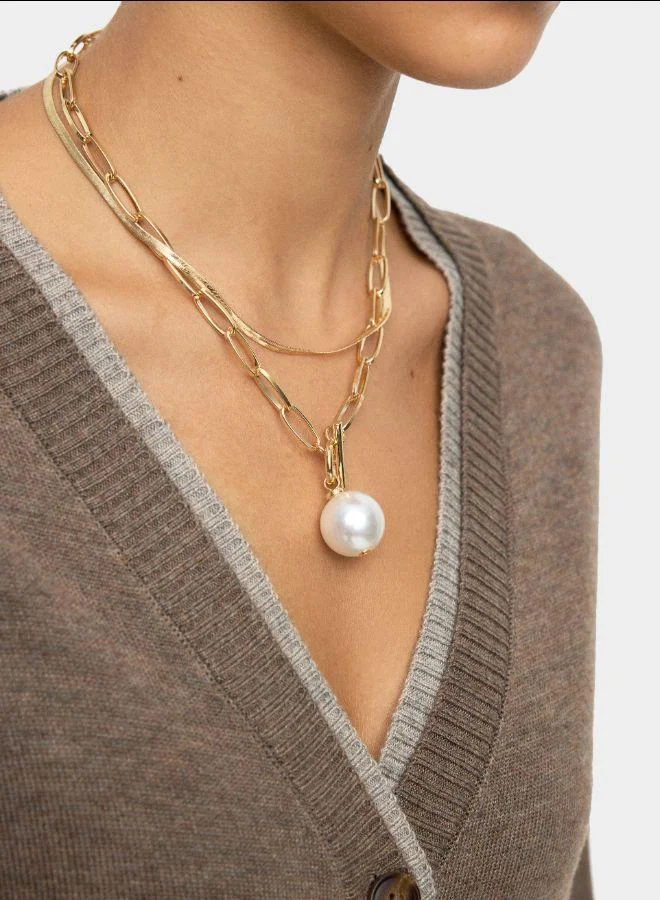 بارفوا مجموعة من القلائد القصيرة مع قلادة لؤلؤية بيضاء