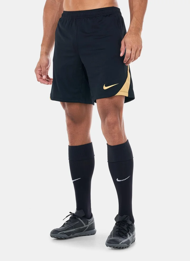 نايكي Men's Strike Dri-FIT Football Shorts
