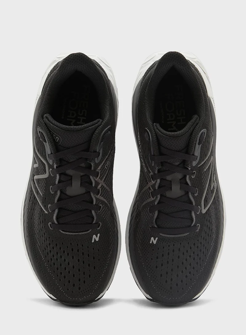New Balance 860 Low Top Shoes