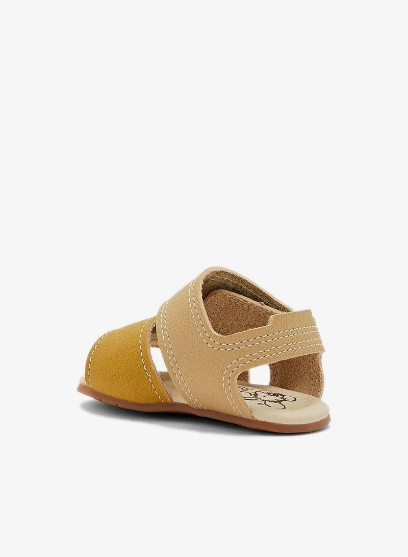 كلين صنادل بشعار للأطفال بشريط لاصق