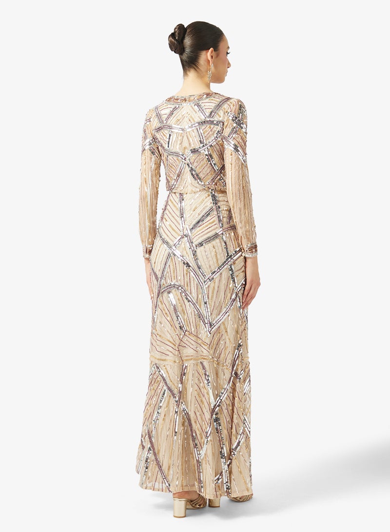 اميليا روز فستان ماكسي مزين بياقة على شكل حرف - Image 2