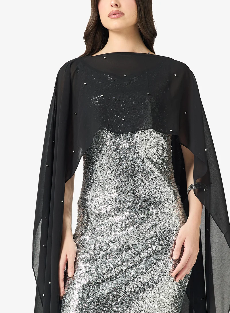 خزانة Shimmer Dress With Exaggrated Cape