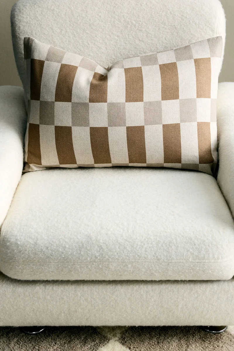 اتش اند ام غطاء وسادة من مزيج الكتان