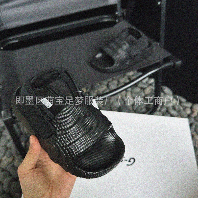صنادل أطفال Yy319 عادية مريحة للرجال والنساء أحذية أطفال صنادل قابلة للارتداء مرتين - Image 4