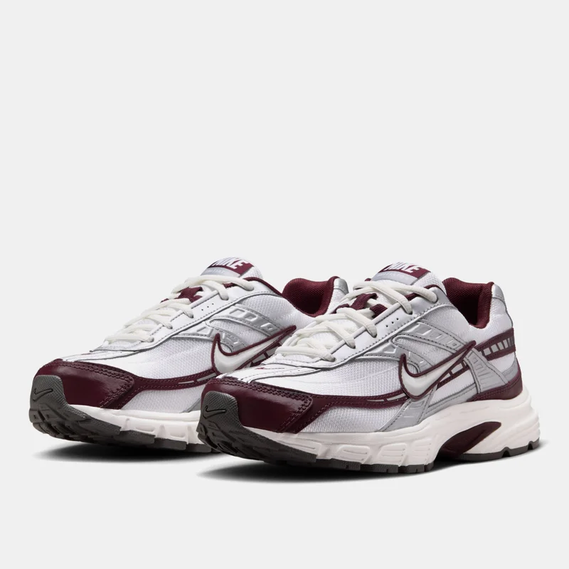 نايكي حذاء إنيشياتور للنساء