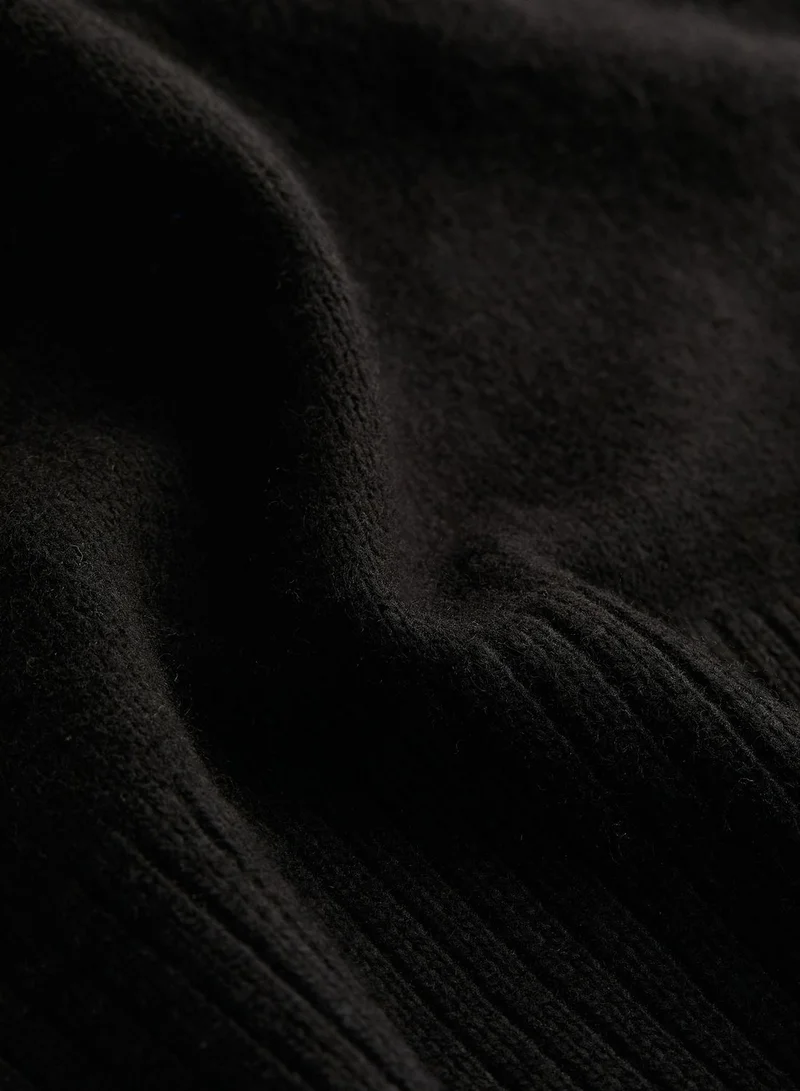 H&M Oversized High Neck Sweater