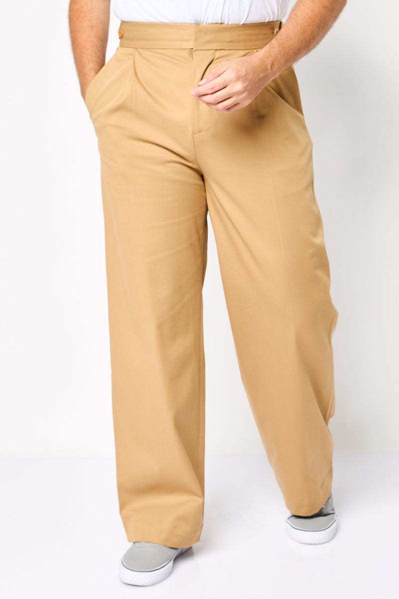 GANT Men Solid Non Stretchable Chino Pants, Tan  - Image 1