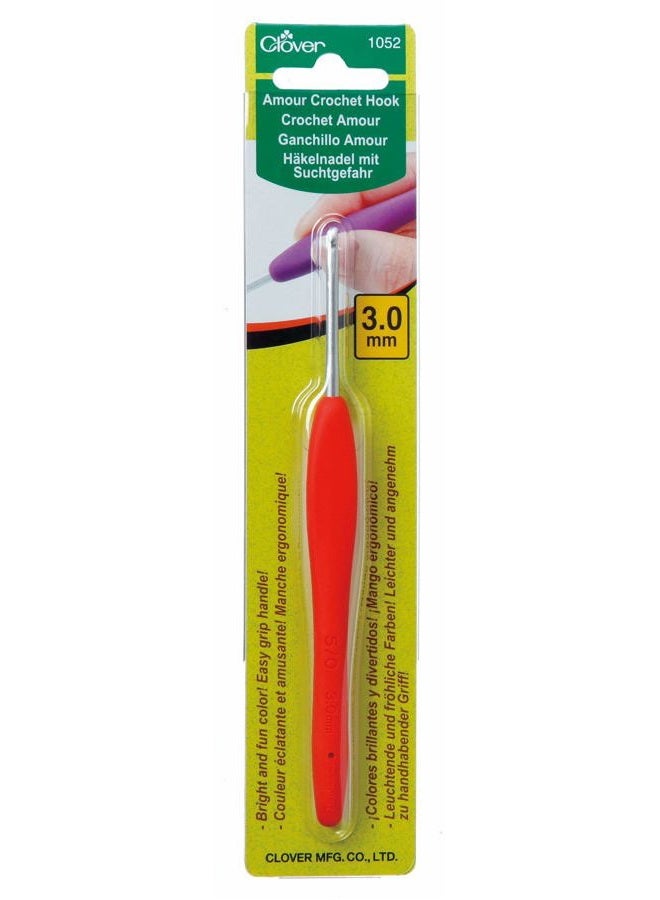 Clover Amour Crochet Hook 3.0mm - Image 1