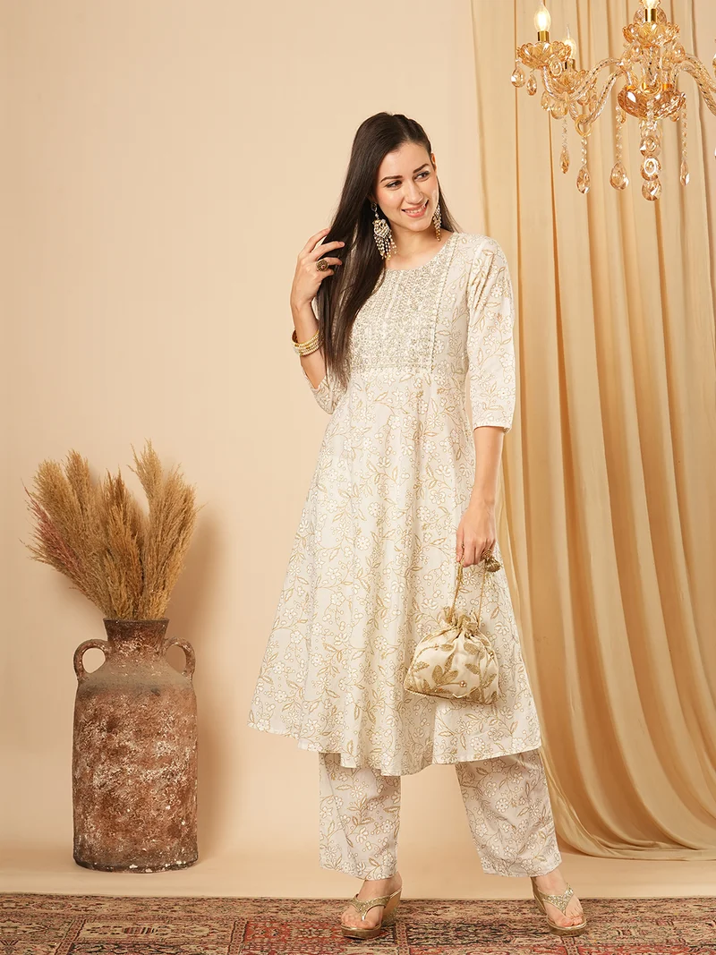 globus Women Floral Embroidered Pure Cotton Kurta With Trousers