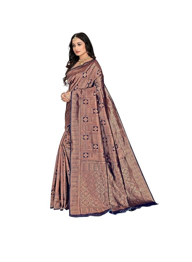 مملكة الإكسسوارات ساري حرير زاري نحاسي جاكار باناراسي نسائي مع قطعة بلوزة غير مخيطة (مقاس حر)  - Image 4