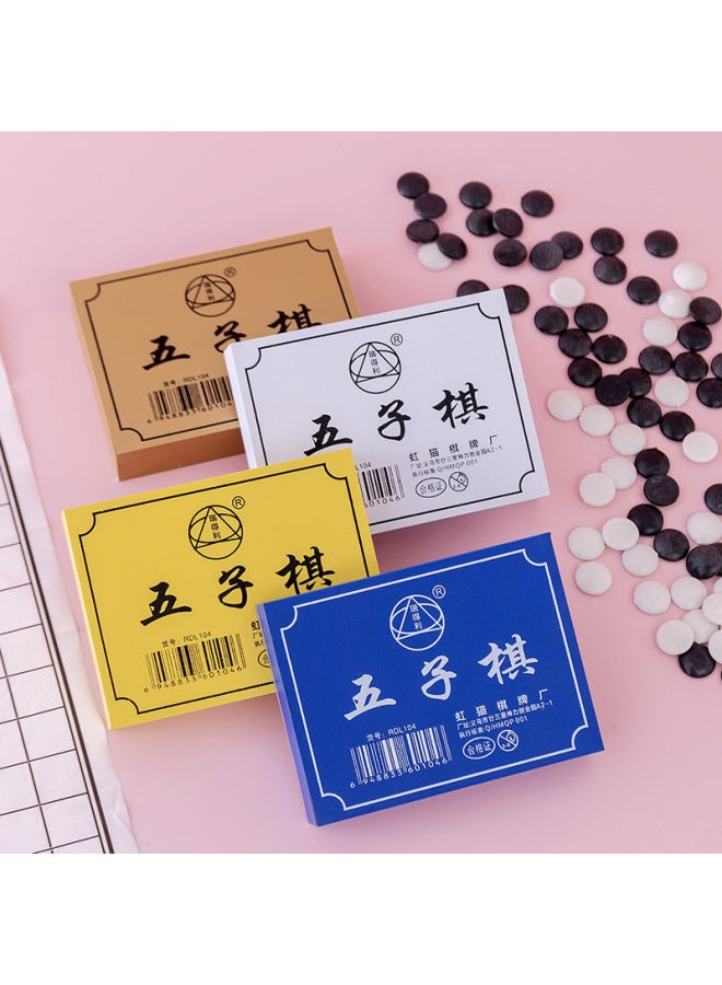 طالب مدرسة ابتدائية يرتدي بدلة رقعة شطرنج باللونين الأبيض والأسود، جائزة دخول الأطفال للمبتدئين، شطرنج طائر