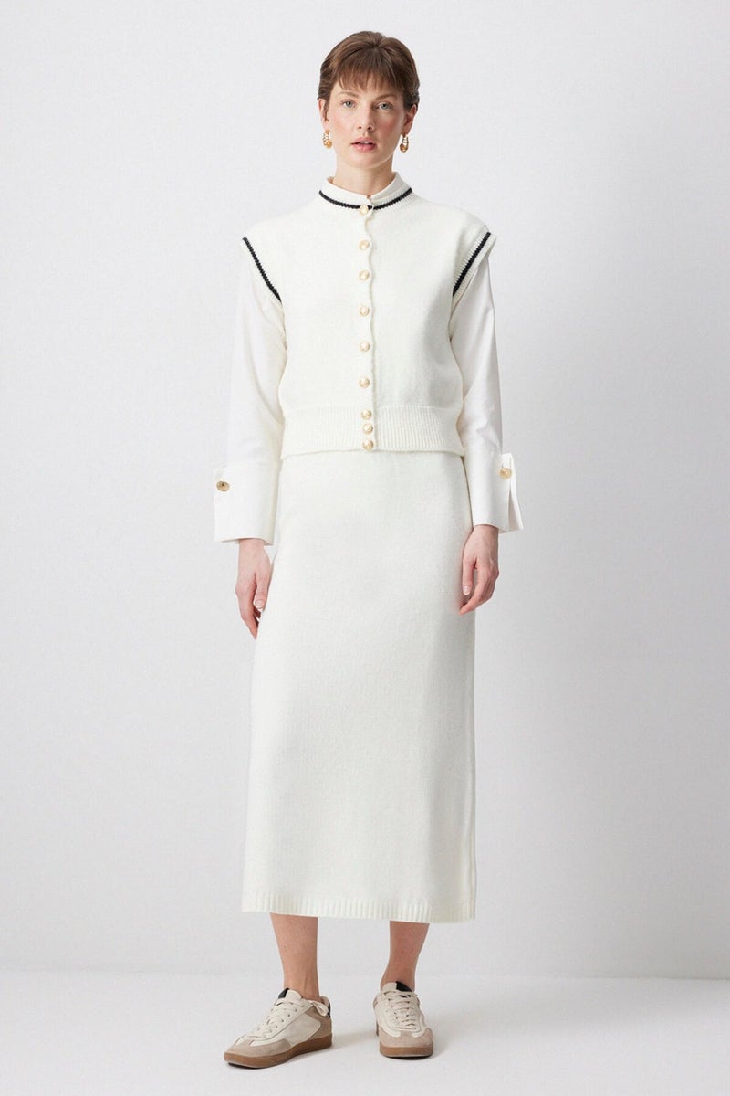Touche Vest Skirt Knitwear Set - Image 1
