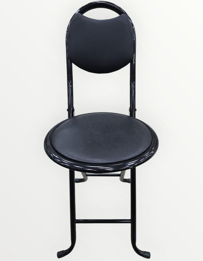 A folding chair with a padded seat and backrest, featuring a practical and comfortable design and a sturdy metal frame, suitable for everyday sitting and use at home, in the office, and in the hospitality industry. - Image 2
