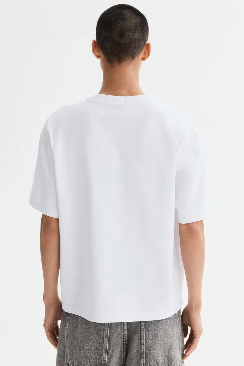 H&M  Oversized Fit Heat Reactive Printed T-shirt for Men | Best Price UAE