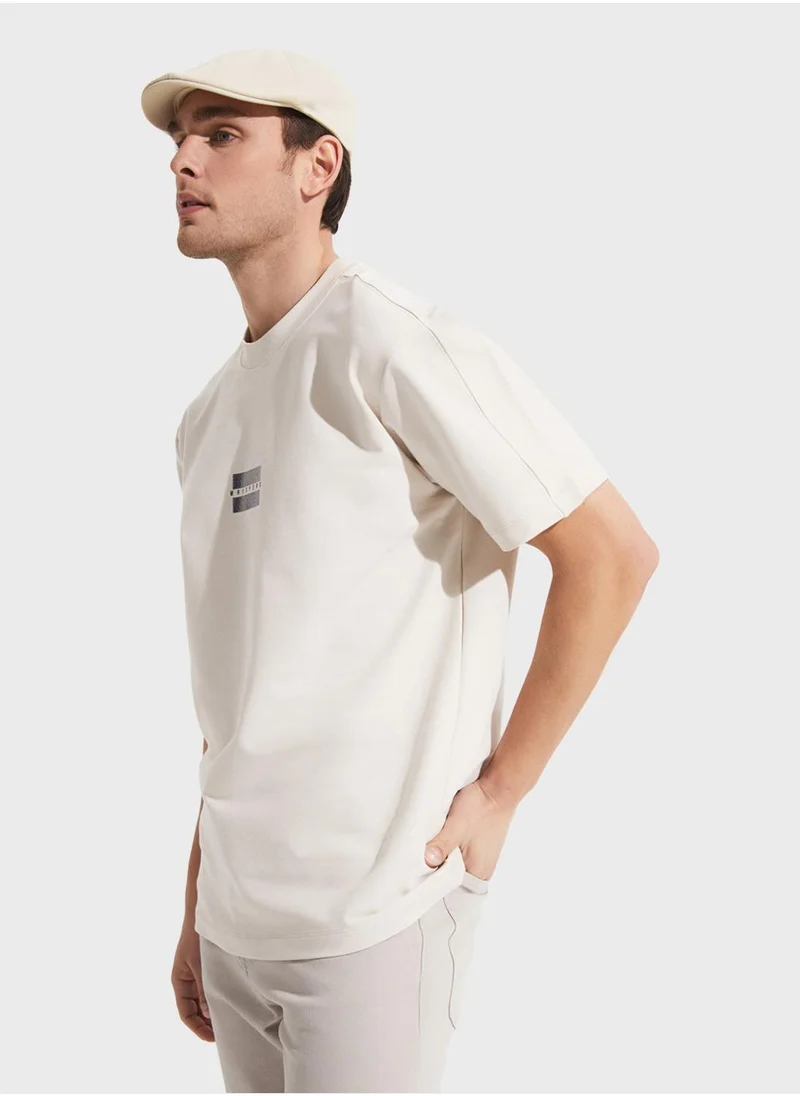 JUNE Printed Crew Neck T-Shirt