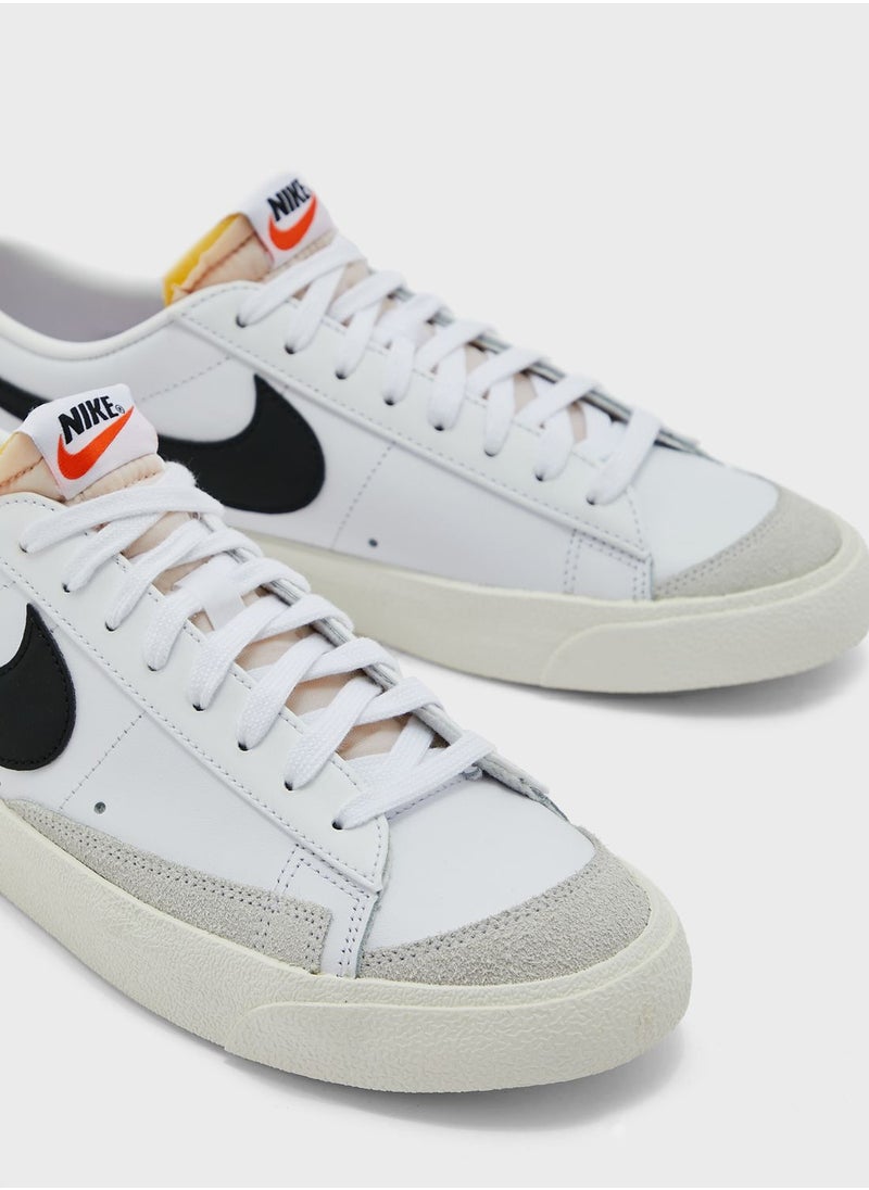 Nike - Blazer Low '77 Vintage - Image 1